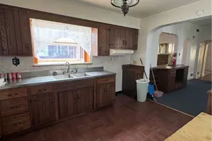 812 Oakmont Ave, Steubenville, OH 43952 - Photo 10