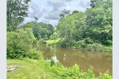 8026 Elm Street, Garrettsville, OH 44231 - Photo 10