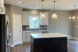 8729 Harvest Glenn Trl, Poland, OH 44514 - Photo 6