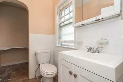 2100 Cottage Grove Drive, Cleveland Heights, OH 44118 - Photo 8