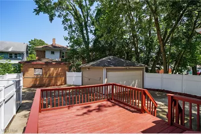 359 Beechwood Drive, Akron, OH 44320 - Photo 36