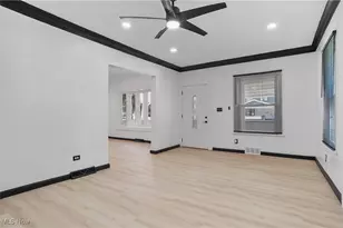 359 Beechwood Dr, Akron, OH 44320 - Photo 12