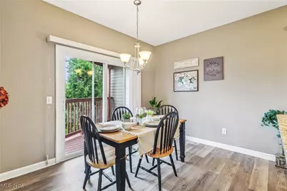 2395 Tremont Avenue, Loveland, OH 44113 - Photo 18