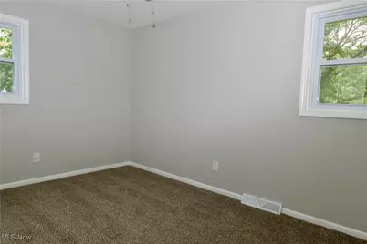 1273 Spruce Tree Lane, Amherst, OH 44001 - Photo 20