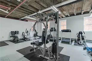 19201 Van Aken Blvd, Huber Heights, OH 44122 - Photo 20