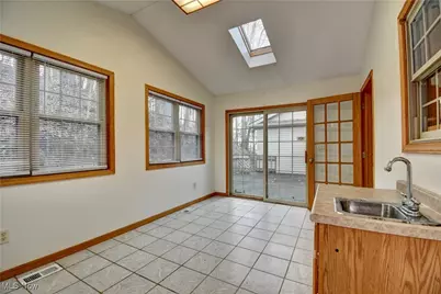 1451 Ridge Road NE, New Philadelphia, OH 44663 - Photo 12