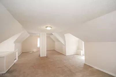 1725 Preyer Avenue, Cleveland Heights, OH 44118 - Photo 14