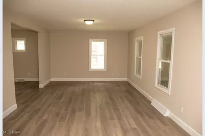 414 Liberty Street, Painesville, OH 44077 - Photo 6