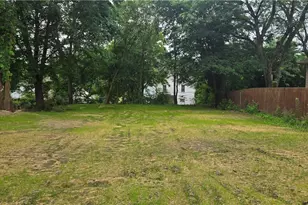 1080 Belleview Ave, Barberton, OH 44203 - Photo 1