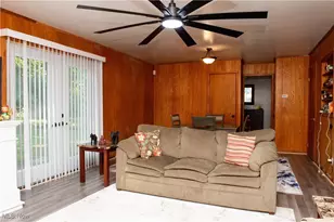 1863 Deerfield Ave SW, Warren, OH 44485 - Photo 12