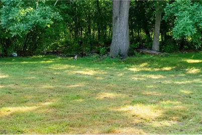 1863 Deerfield Avenue SW, Warren, OH 44485 - Photo 26