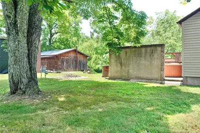 33 Knight Lane, Big Bend, WV 26136 - Photo 12