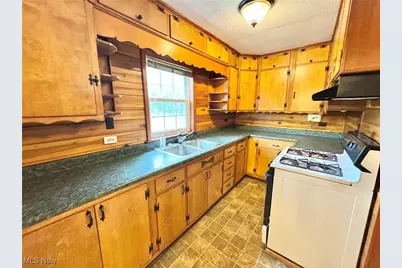 33 Knight Lane, Big Bend, WV 26136 - Photo 24