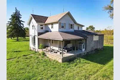 15862 W Akron Canfield Road, Berlin Center, OH 44401 - Photo 2