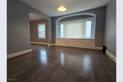 914 Dan Street, Akron, OH 44310 - Photo 6