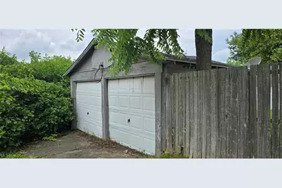 914 Dan Street, Akron, OH 44310 - Photo 20