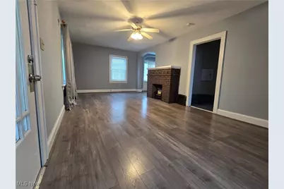 914 Dan Street, Akron, OH 44310 - Photo 12