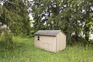 1811 Randolph Rd, Mogadore, OH 44260 - Photo 28