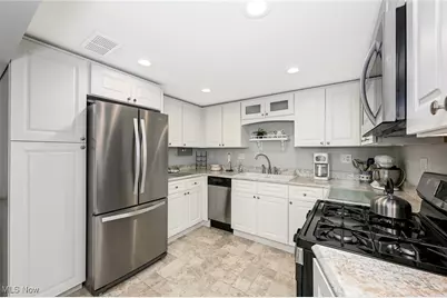 7060 Manchester Road, New Franklin, OH 44614 - Photo 26