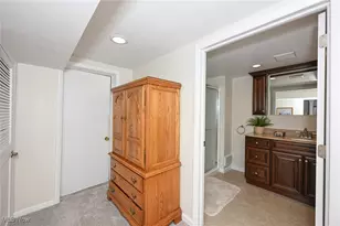 7060 Manchester Rd, New Franklin, OH 44614 - Photo 30