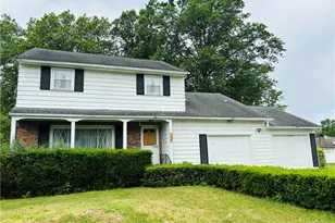 1034 Southeast Ave, Tallmadge, OH 44278 - Photo 1