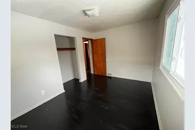 17005 Lipton Avenue, Loveland, OH 44128 - Photo 4