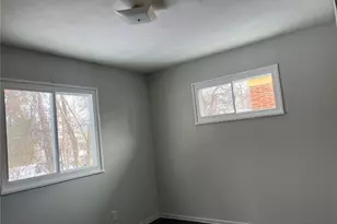 17005 Lipton Ave, Loveland, OH 44128 - Photo 6