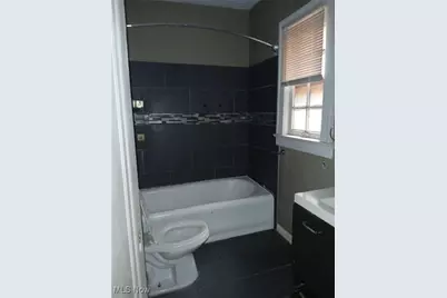 2899-2905 Hampton Road, Loveland, OH 44120 - Photo 24