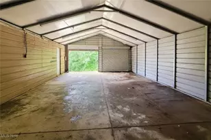 56612 McGee Rd, Shadyside, OH 43947 - Photo 32