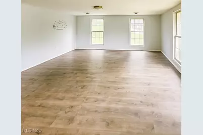 56612 McGee Road, Shadyside, OH 43947 - Photo 8