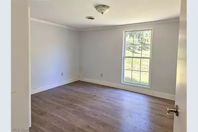 56612 McGee Road, Shadyside, OH 43947 - Photo 8