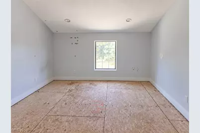 56612 McGee Road, Shadyside, OH 43947 - Photo 10