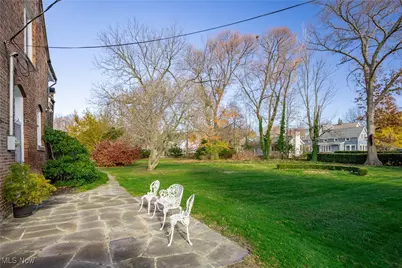 27 Garfield Lane, Bratenahl, OH 44108 - Photo 4