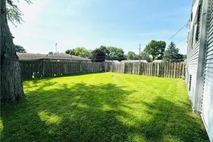 4235 Patricia Ave, Austintown, OH 44511 - Photo 18