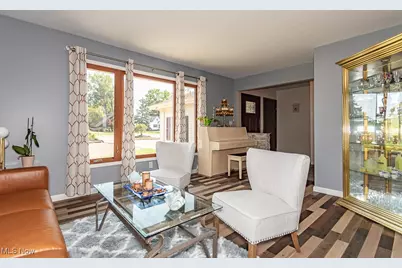 33091 Lake Shore Boulevard, Eastlake, OH 44095 - Photo 10