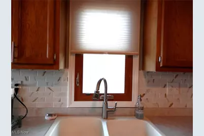 33091 Lake Shore Boulevard, Eastlake, OH 44095 - Photo 14