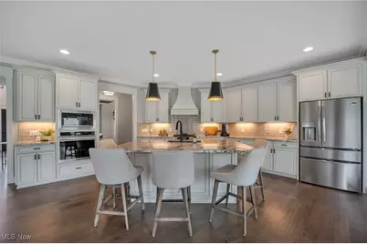 21015 Park Ridge Crossing #31, Strongsville, OH 44149 - Photo 2