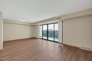 12550 Lake Ave, Oakwood, OH 44107 - Photo 4