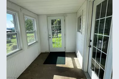 468 Carl Street, Cumberland, OH 43732 - Photo 6