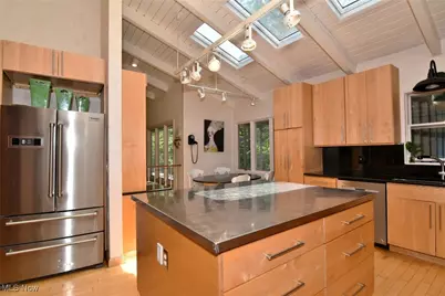 30700 Ainsworth Drive, Loveland, OH 44124 - Photo 12