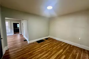 251 Arch St, Akron, OH 44304 - Photo 4