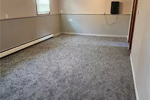 3890 Ayrshire Dr, Youngstown, OH 44511 - Photo 4