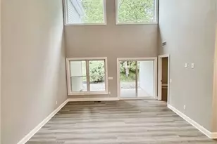 32054 Tuscan Ln, Avon Lake, OH 44012 - Photo 6