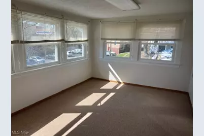 104 S Sugar Street, St Clairsville, OH 43950 - Photo 6