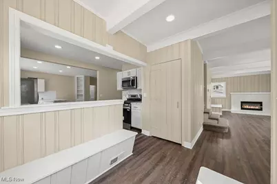 6434 Union Avenue NE, Alliance, OH 44601 - Photo 10