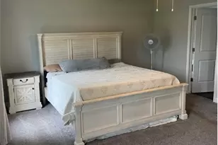 324 Central St, Hopedale, OH 43976 - Photo 8