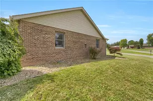 45330 Maple View Cir, Caldwell, OH 43724 - Photo 30