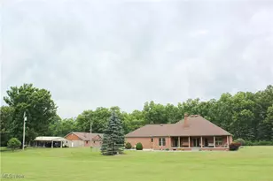 4901 New Castle Rd, Lowellville, OH 44436 - Photo 4