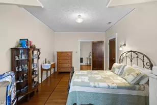 121 Maple Ave, Bethesda, OH 43719 - Photo 32