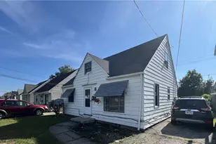 3753 W 117th St, Loveland, OH 44111 - Photo 2
